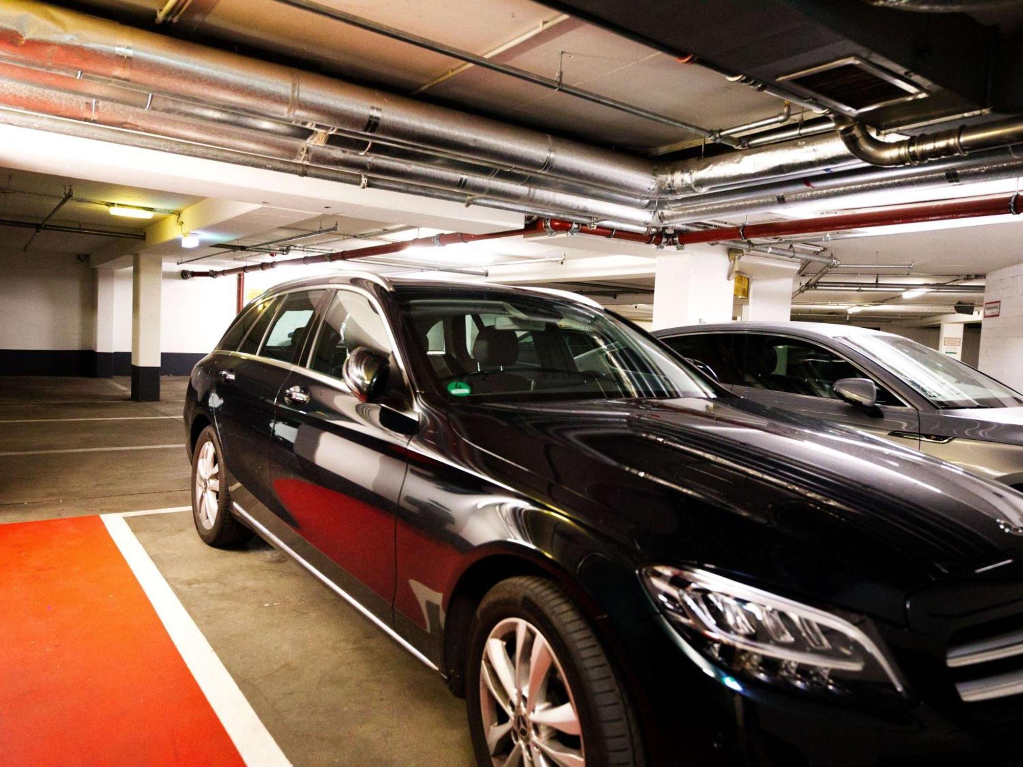 ホテル イビス ケルン セントラム エクステリア 写真